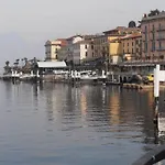 Antico Pozzo Apartment Апарт-отель Белладжо