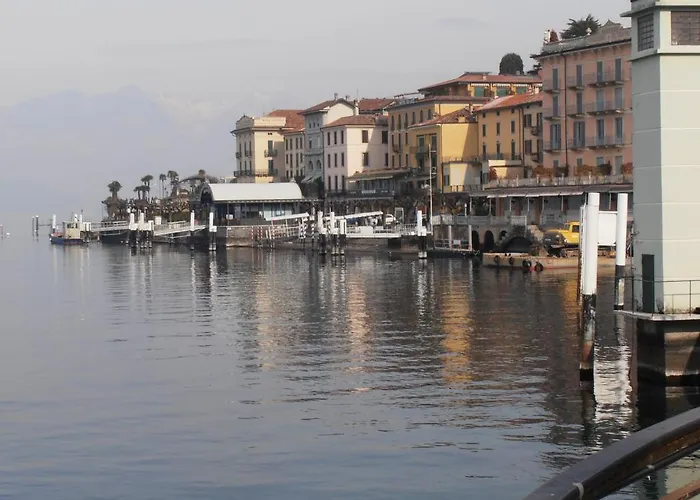 Antico Pozzo Apartment Апарт-отель Белладжо