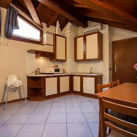 Antico Pozzo Apartmanhotel 3*